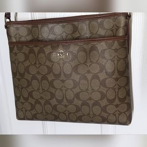 Coach logo crossbody purse